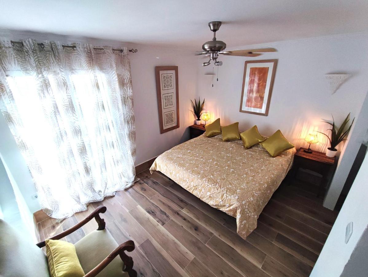 Cortijo Pennymaria Poolside Apartment Near Montefrio With Stunning Views Экстерьер фото