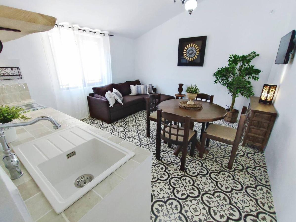 Cortijo Pennymaria Poolside Apartment Near Montefrio With Stunning Views Экстерьер фото